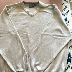 Talbots Men's Beige V-Neck Sweater